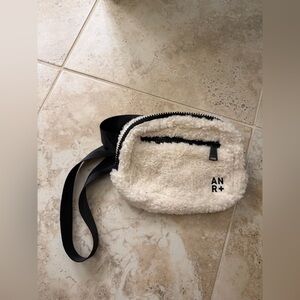 ANR+ | belt bag